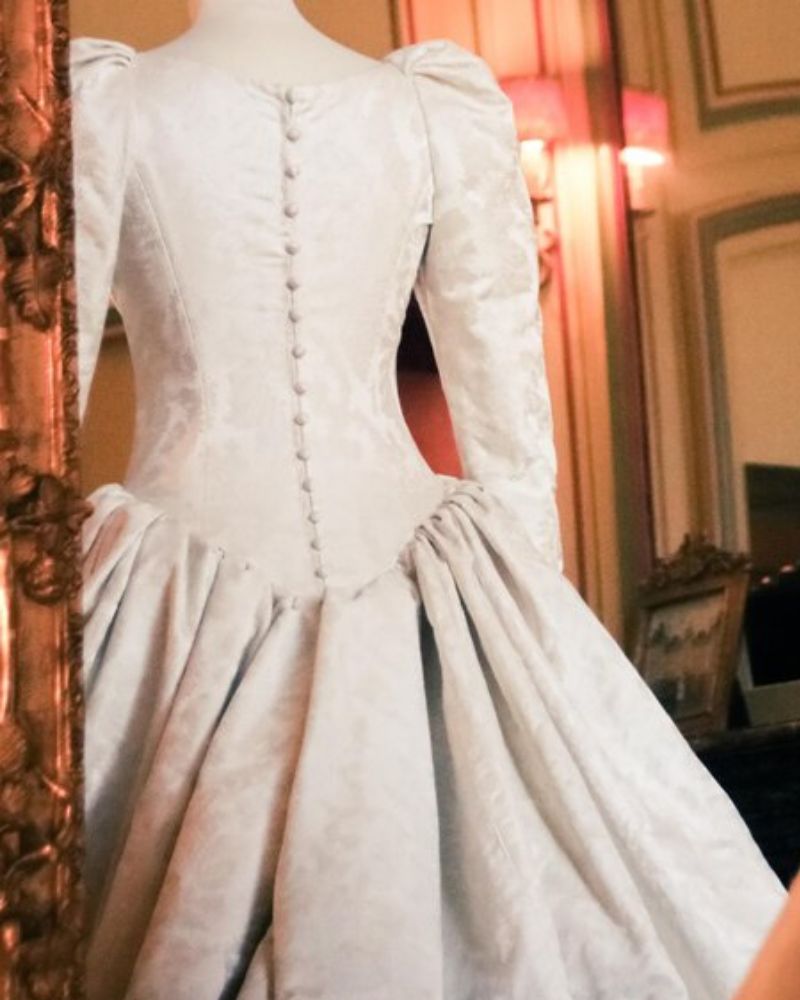 Wedding Dress With Buttons down the Back